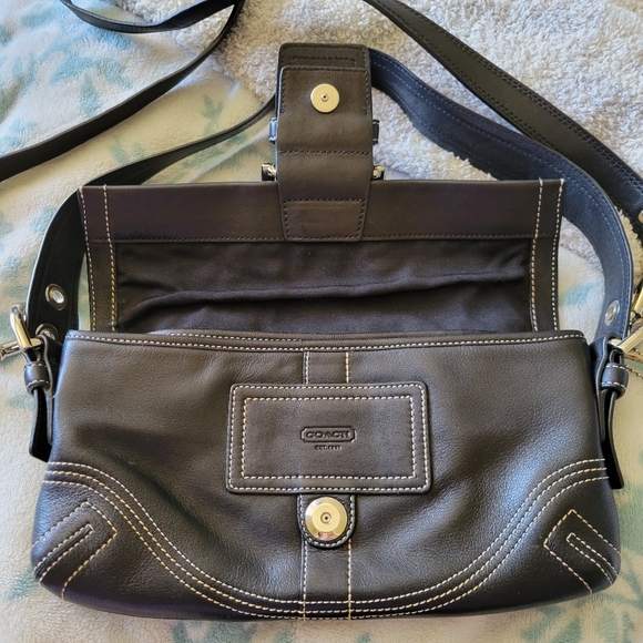 VINTAGE Coach Leather Soho Shoulder Purse *BLACK - Picture 4 of 7